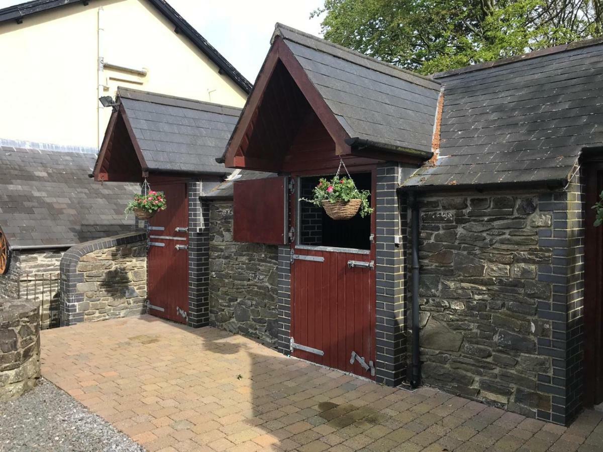 Llangwyryfon Country Breaks Bed and Breakfast Aberystwyth Exteriör bild