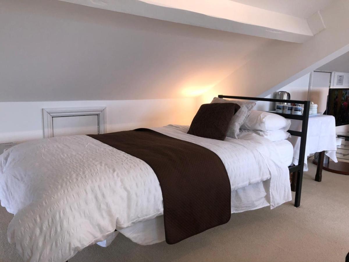 Llangwyryfon Country Breaks Bed and Breakfast Aberystwyth Exteriör bild